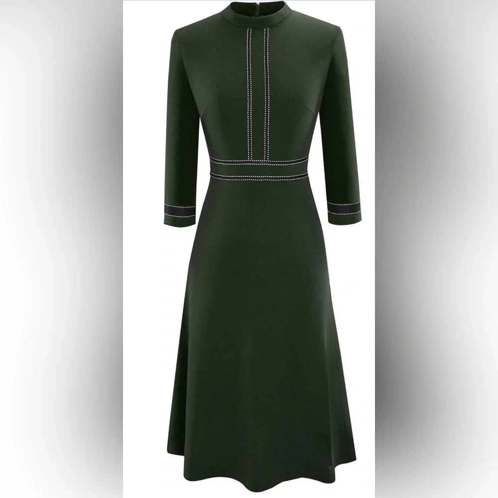 Elegant Green Women's Dress - Picture 2 of 7